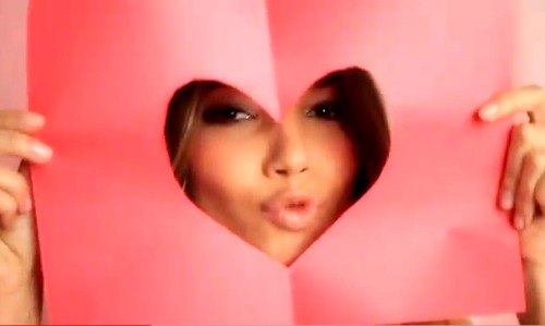 How Victoria's Secret Angels Look Hot On Camera - Daily Makeover