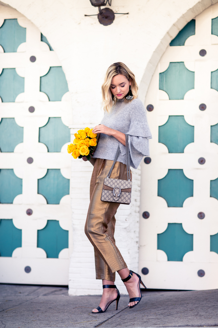 Photo: Late Afternoon https://www.lateafternoonblog.com/2016/10/endless_rose_sweater_gold_zara_pants.html