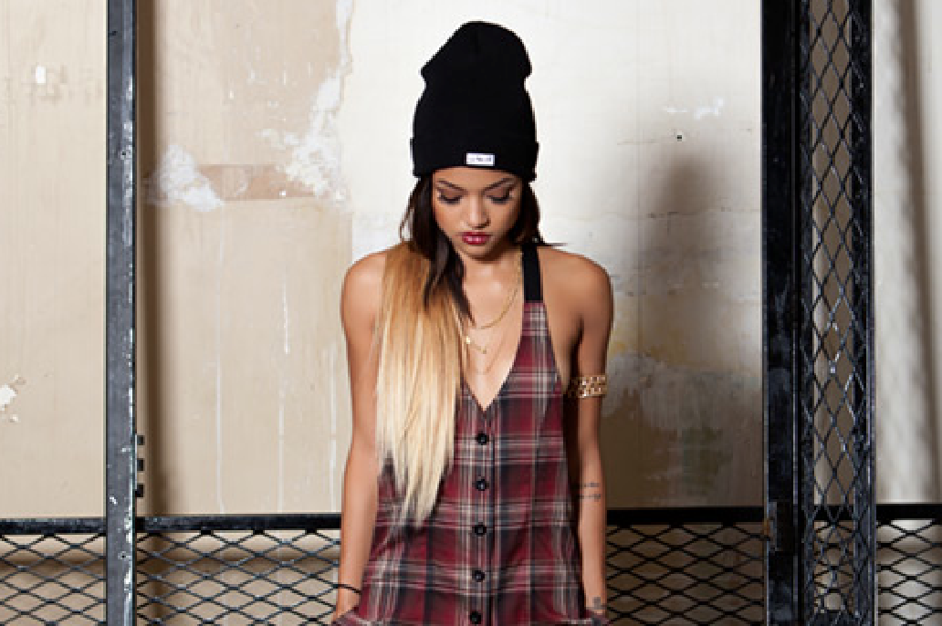 Karrueche Tran & Victor Cruz's PDA Butt Grab Video Is So Good