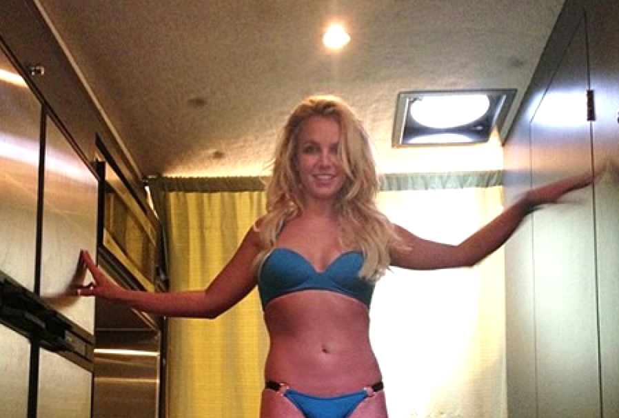 101 Fashion Quotes So Timeless They're Basically Iconic