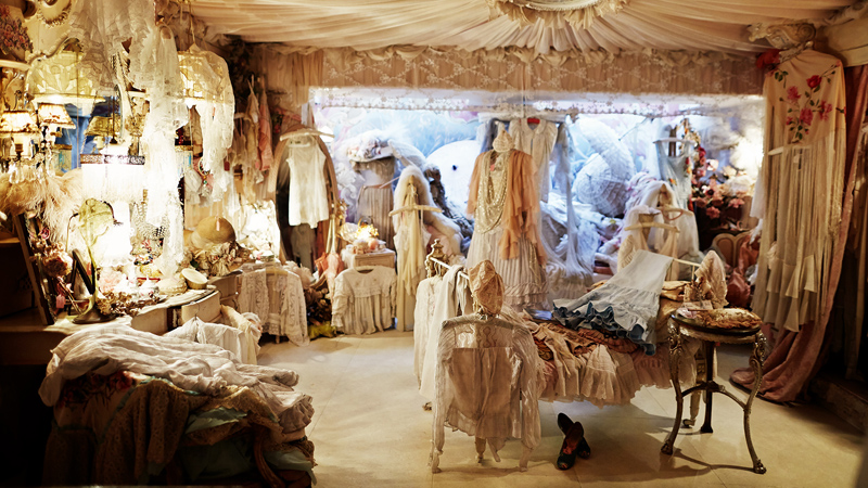 How To Spot a Fake Designer Bag