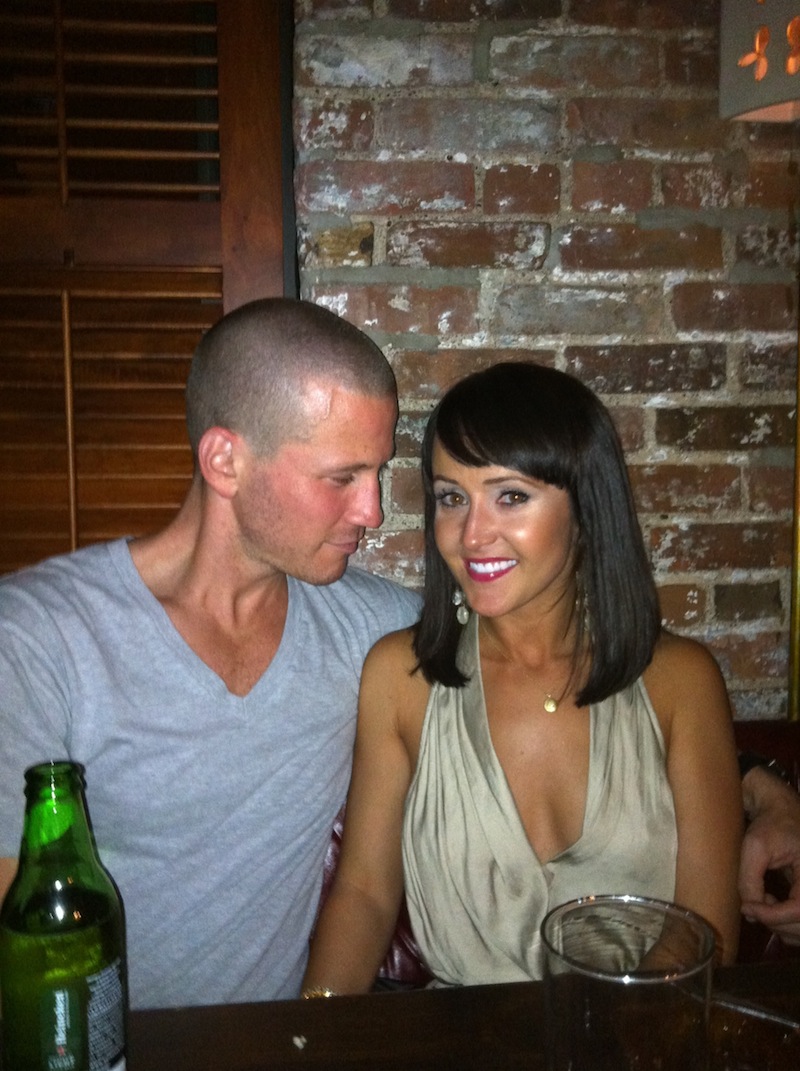 Teens Post "Am I Ugly?" Videos On YouTube Find Confidence