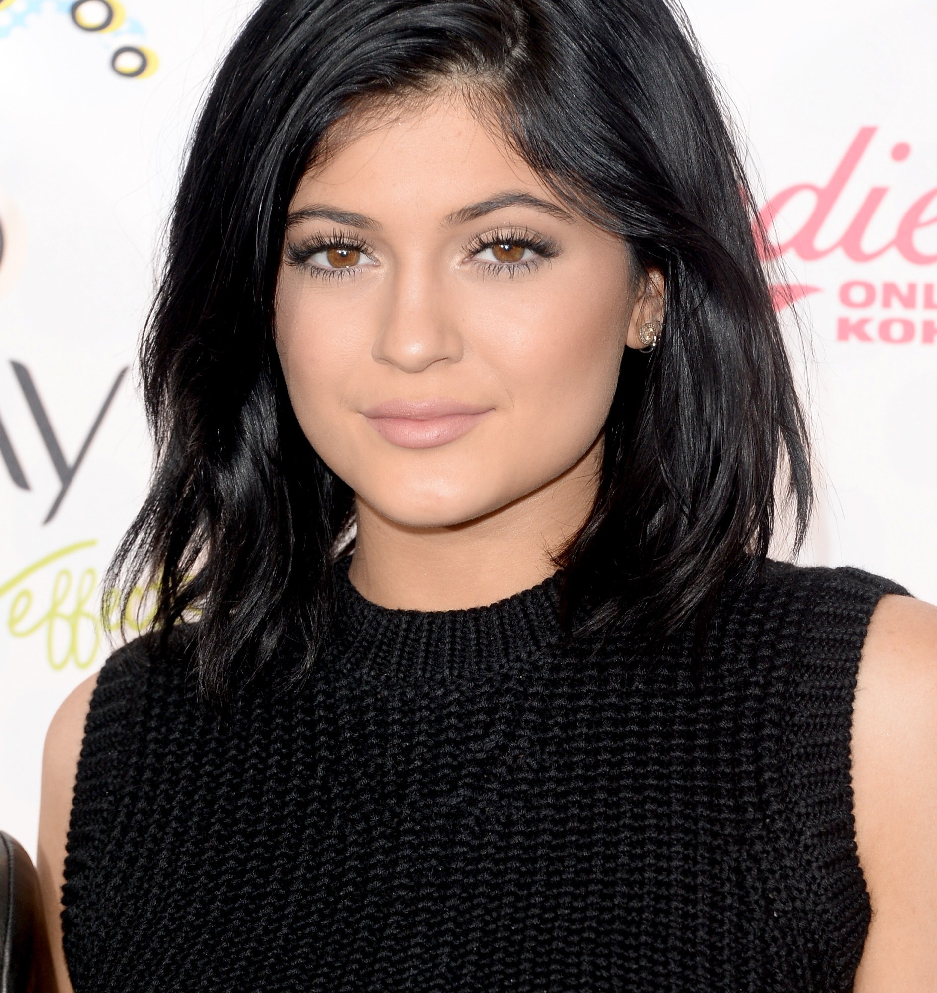 11 Artists Who Draw Celebrities on Instagram