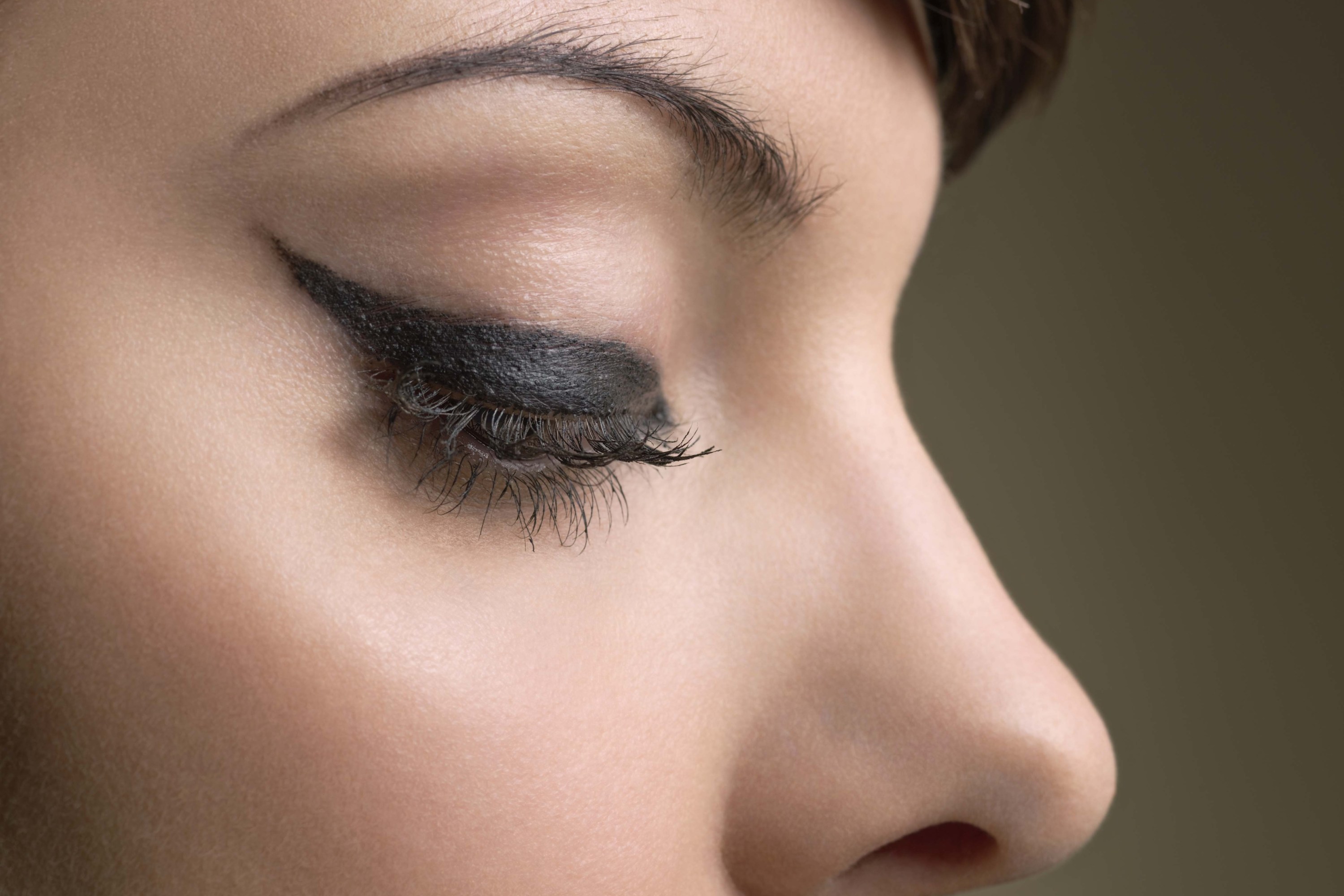 Eyelashes Trend: See the Runway Looks Now