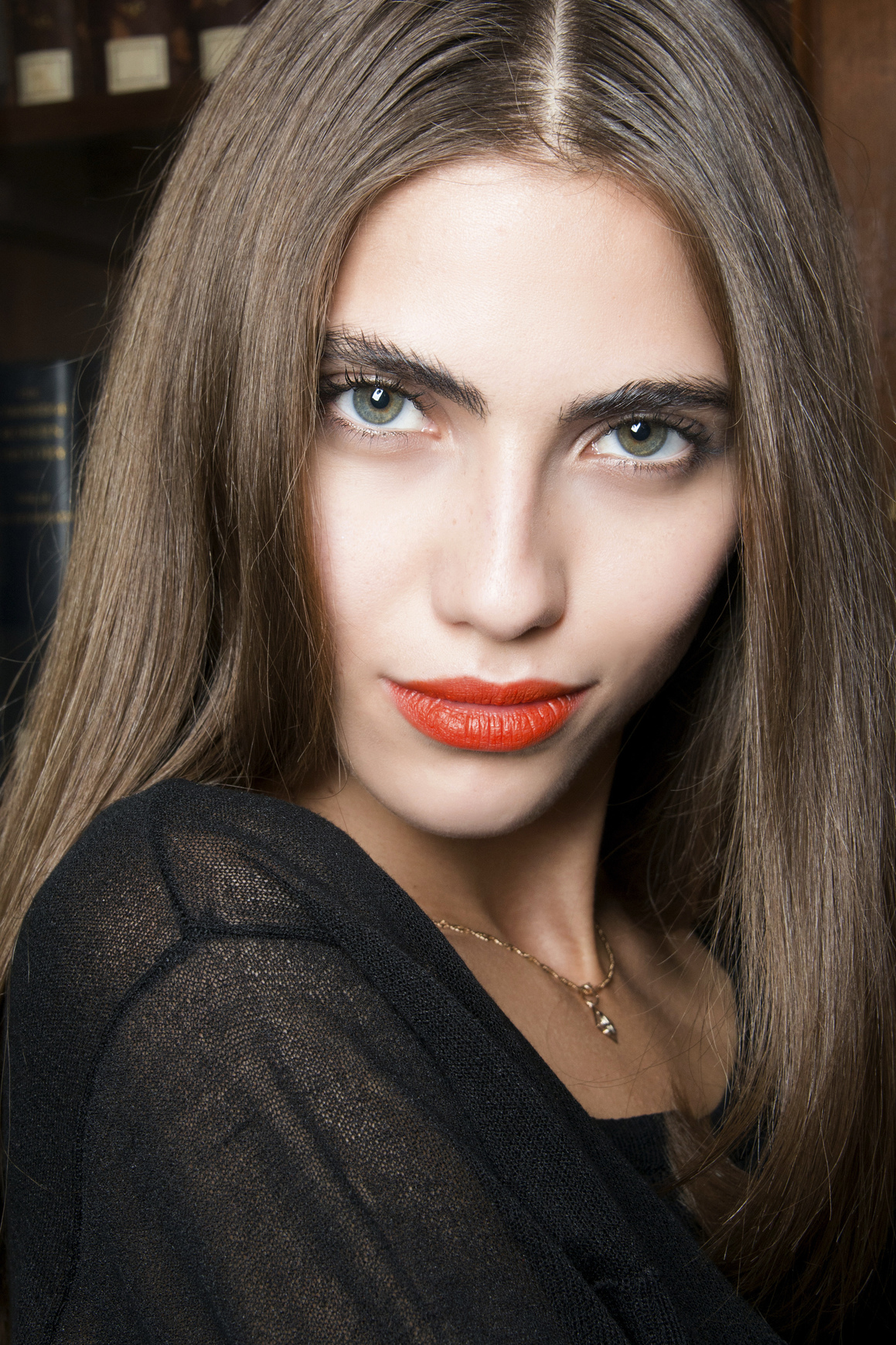 How to Curl Your Hair: 10 Best YouTube Tutorials