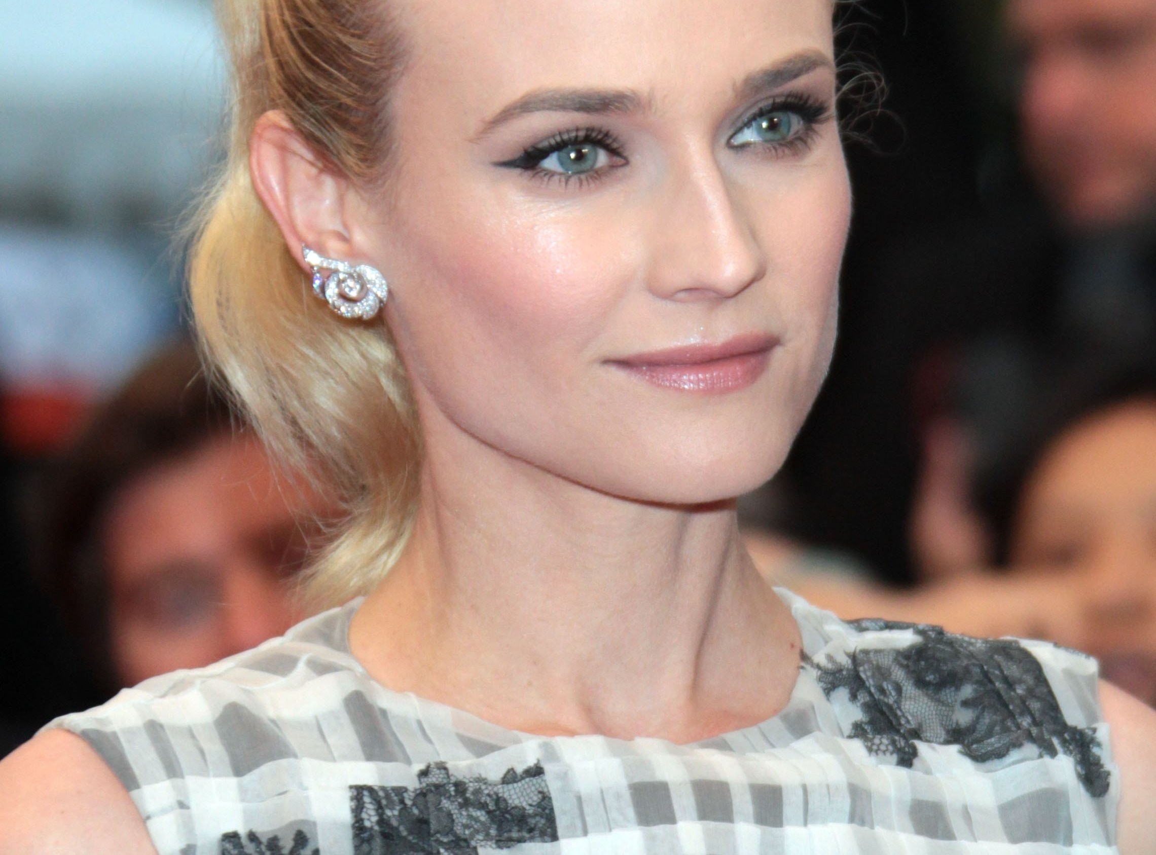 Diane Kruger Idolizes Ballerinas, Shares Her Other Beauty Secrets
