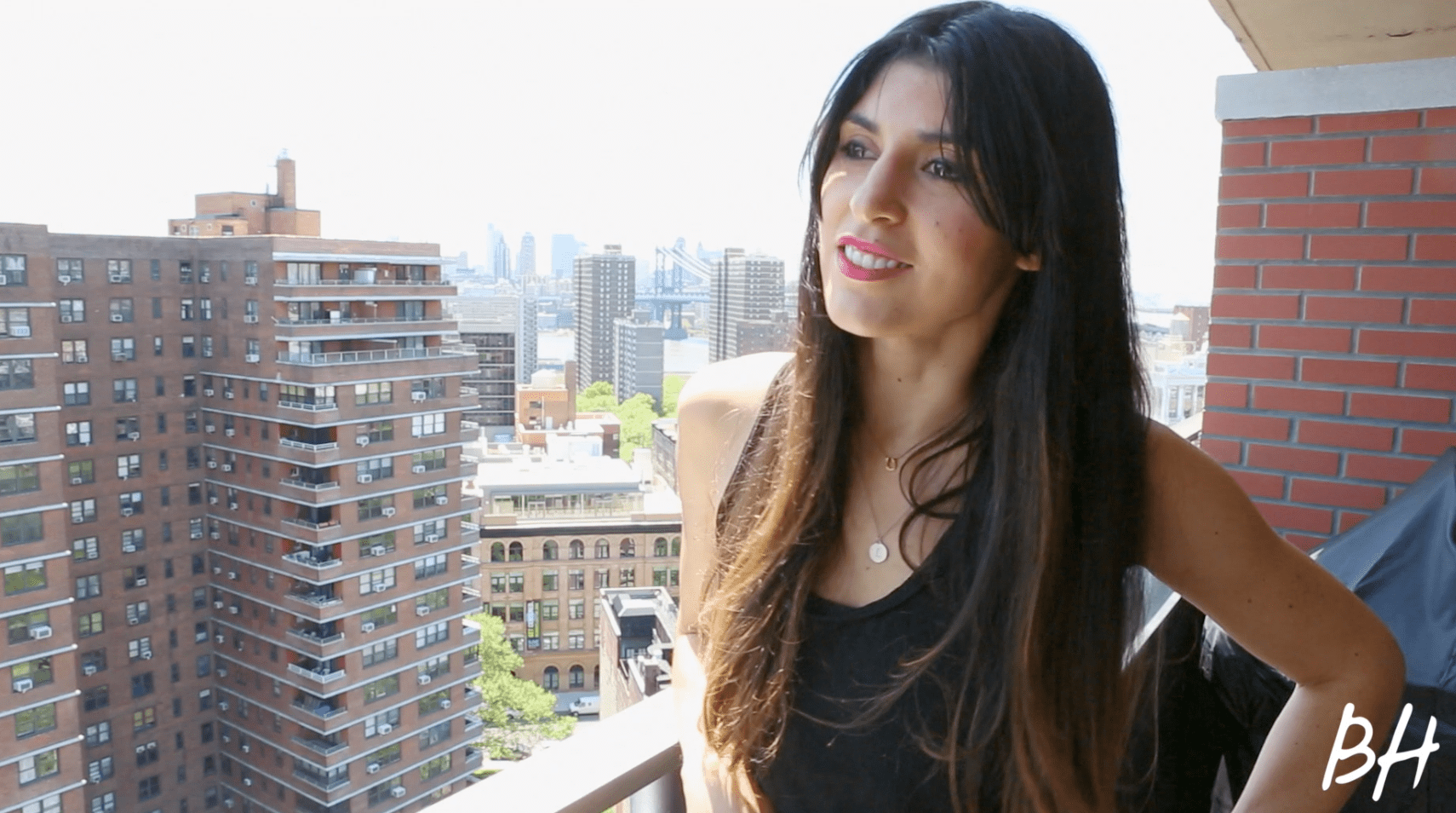 11 Things Every Successful Beauty Blogger Owns