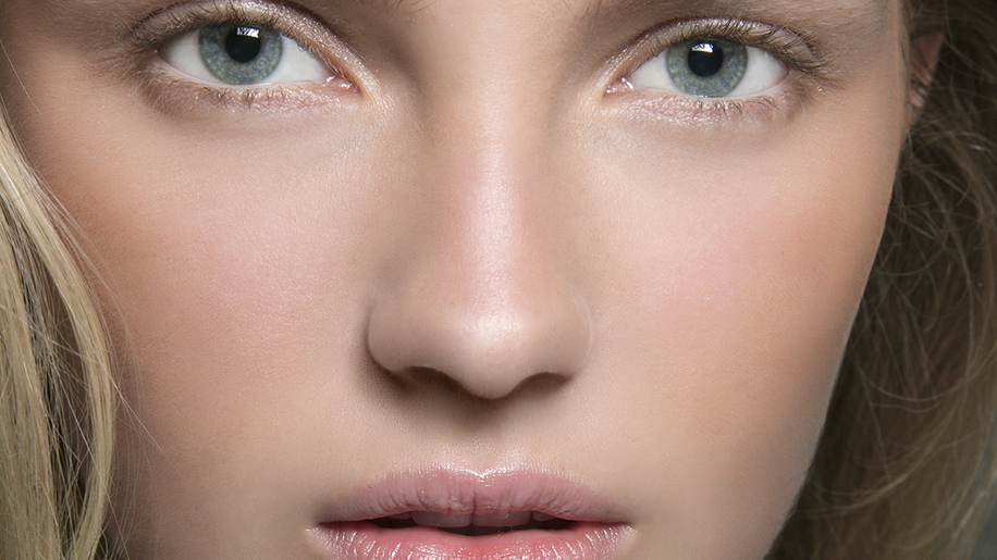 Why You Should Switch to Micellar Water for Your Cold-Weather Cleanser