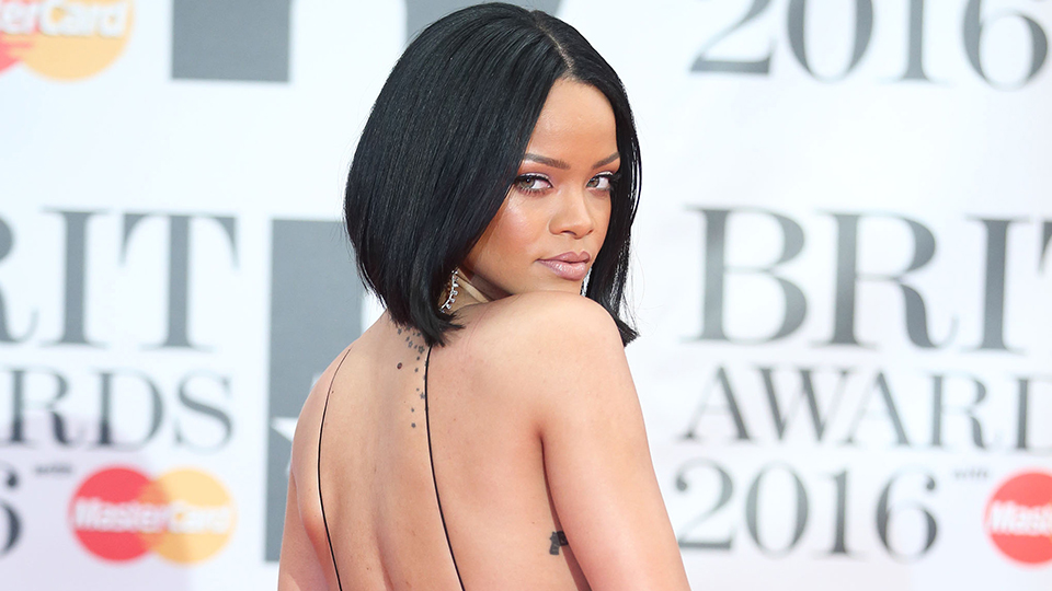 Drake Debuts New Song 'One Dance' in Toronto at Rihanna Concert