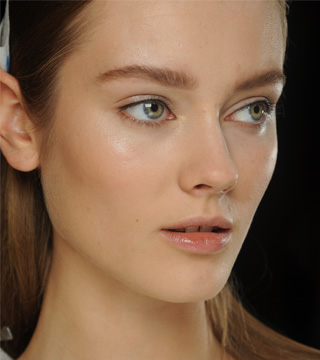 How Blend Your Makeup Seamlessly