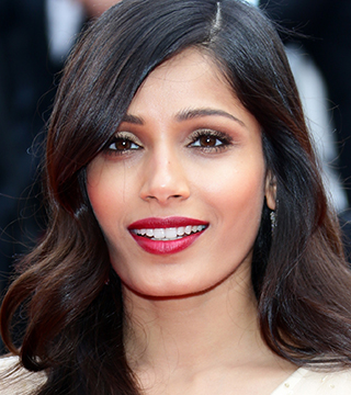 How Pull Off Dark Lipstick During Summer