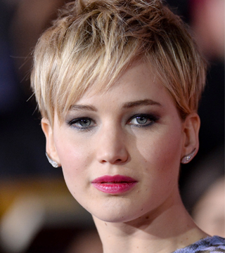 Find the Perfect Eyebrow Shape Based on Your Haircut