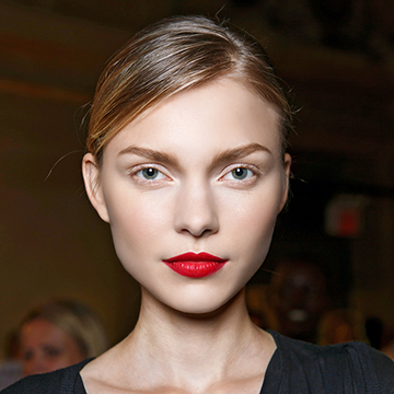 Expert Tips for Using Lip Pencils