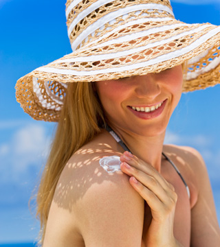 5 Big Mistakes You’re Making With Your Sunscreen