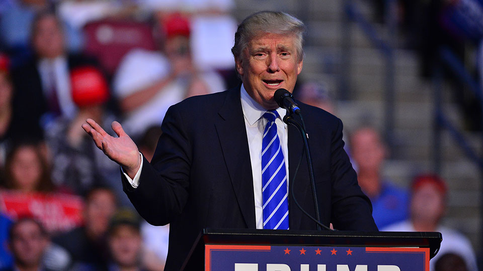 Hillary Clinton Poses With Justin Timberlake Jessica Biel in Photo Booth