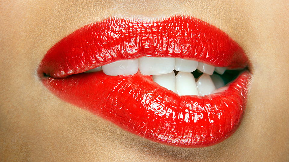 How to Talk Dirty, According to a Porn Star