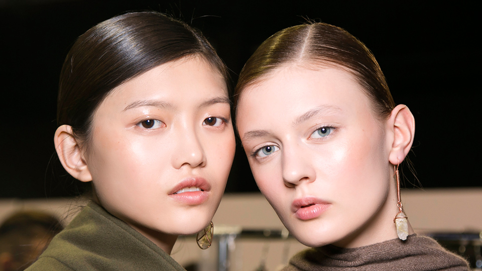 Madelaine Petsch Shares Summer Makeup Tutorial