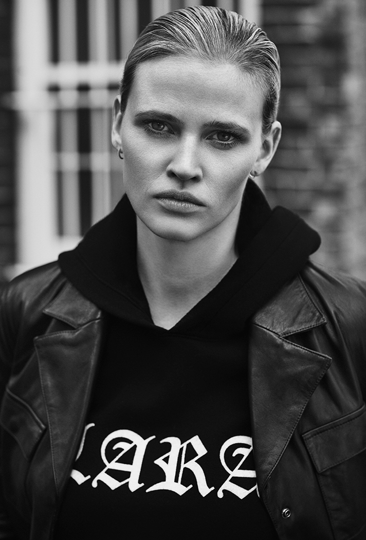 frame lara stone collection