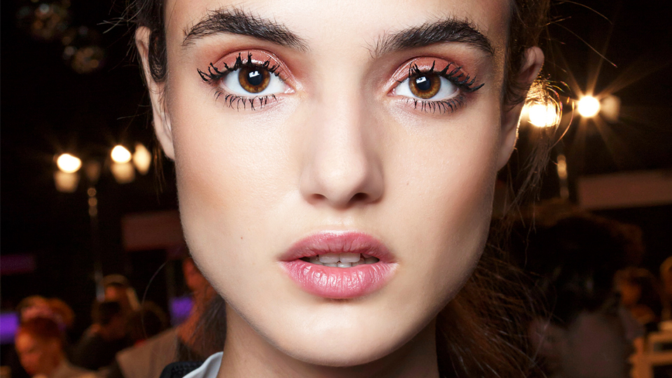 How to Find the Best Foundation For Your Sin Tone