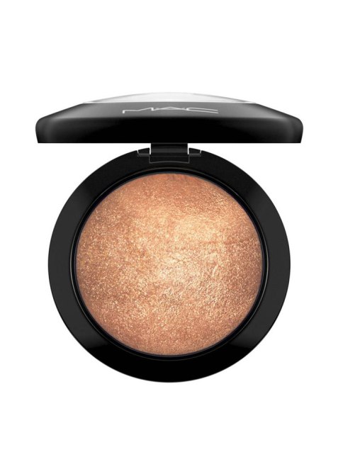 STYLECASTER | The Beauty Routine of a Ballerina | MAC Cosmetics