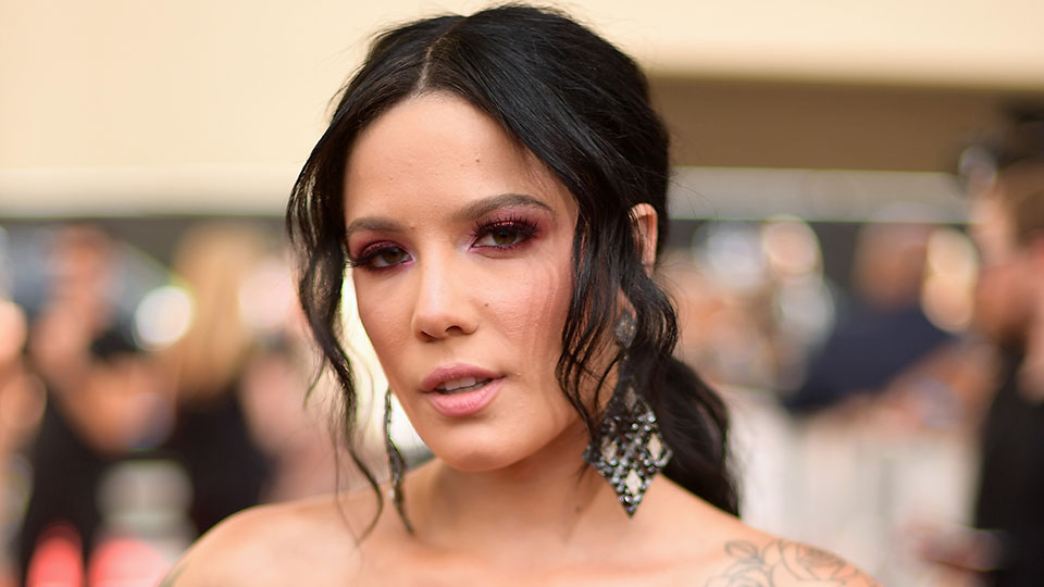 Halsey Wore Diamonds in Her Hair to Billboard Music Awards