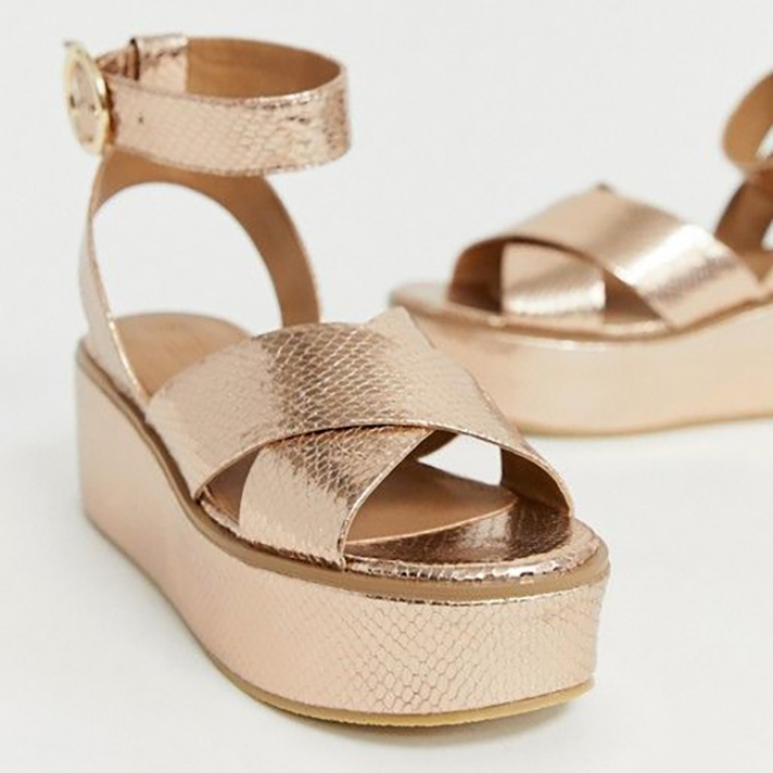 STYLECASTER | Couldn't Your Summer Wardrobe Use a Few More Metallic Pieces?