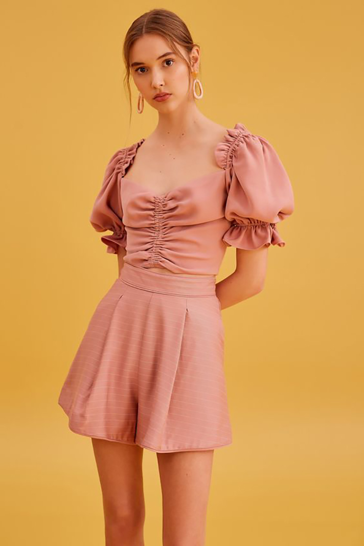 STYLECASTER | Puff-Sleeve Pieces to Shop, Because Nothing Says Spring Like Puffy Sleeves