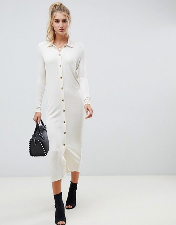 STYLECASTER | 2019 Wants You to Replace Your LBD With an LWD