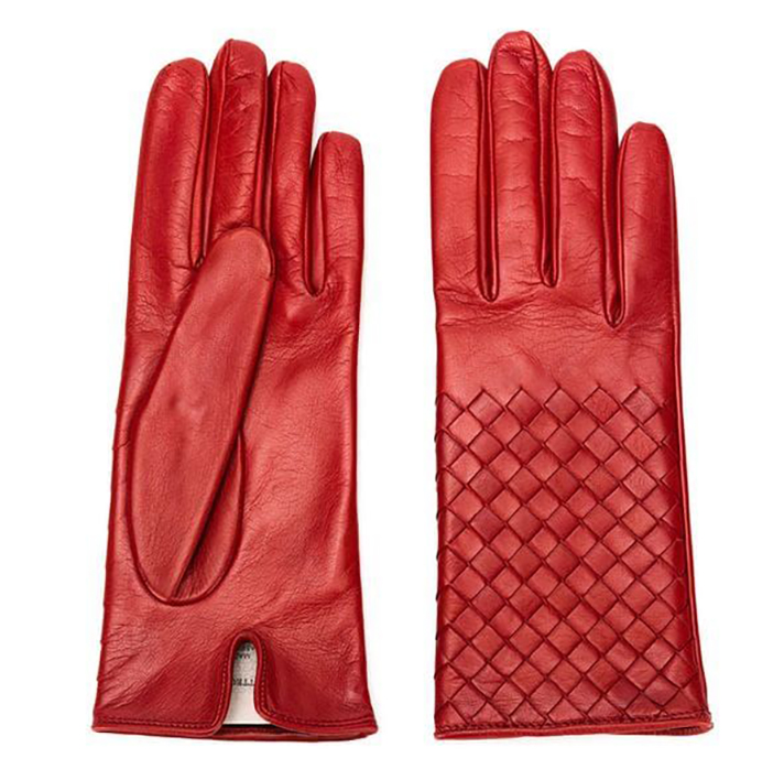 STYLECASTER | 19 Chic Winter Gloves to Shop, Because You Know You Need (and Want) Them