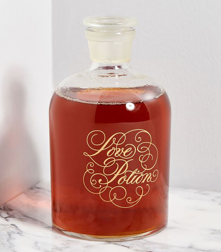 STYLECASTER | 38 Items No Bar Cart Is Complete Without