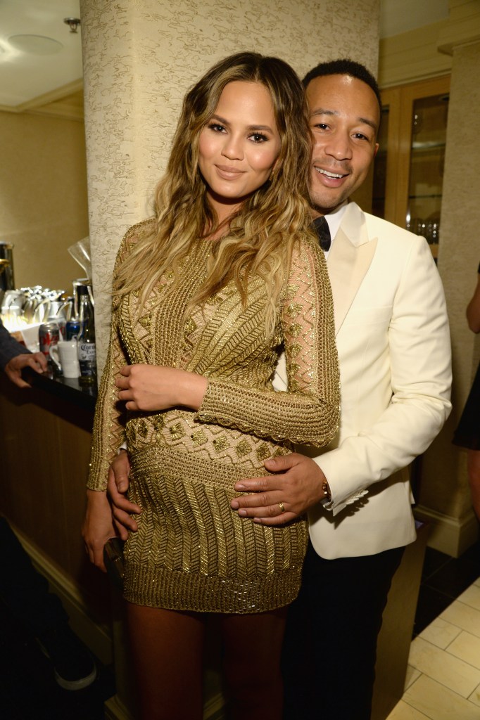 Celeb Couples | Chrissy Teigen and John Legend