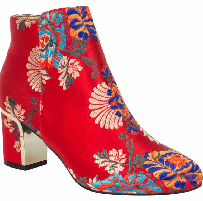 STYLECASTER | Sale Wide-Fit Winter Booties