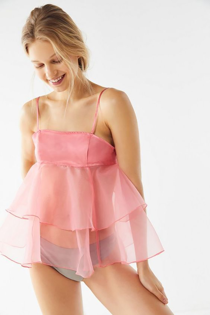 STYLECASTER | Spring Tops Sure to Freshen Up Your Seasonal Wardrobe