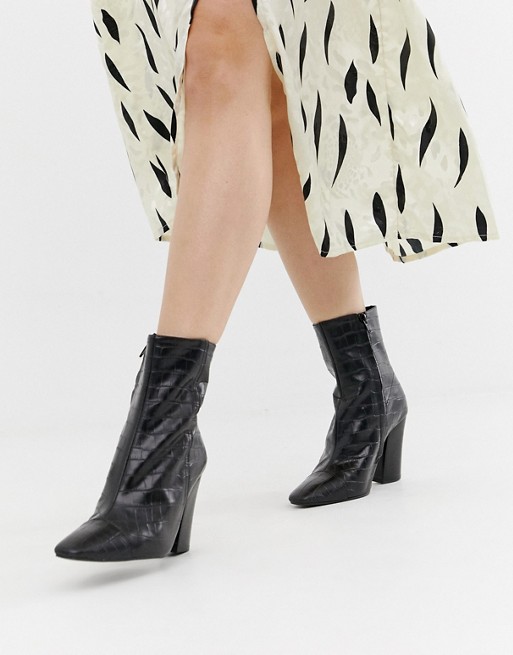 Croc-Effect Ankle Booties Are Effectively Replacing Last Season’s Snakeskin | STYLECASTER