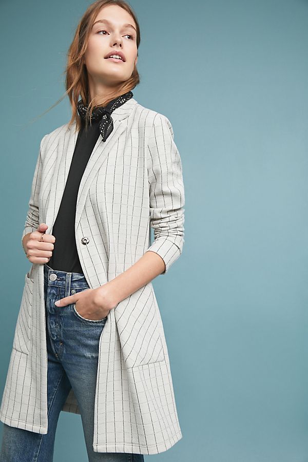 These Wrinkle-Proof Fabrics Make Dressing For Your 9 to 5 so Much Easier | STYLECASTER