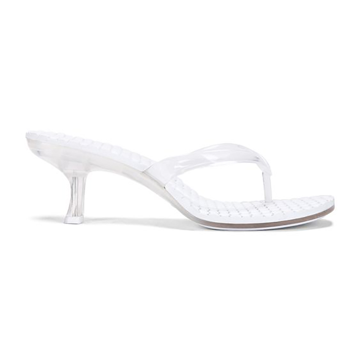 STYLECASTER | If Jelly Sandals Are Wrong, I Don't Want to Be Right