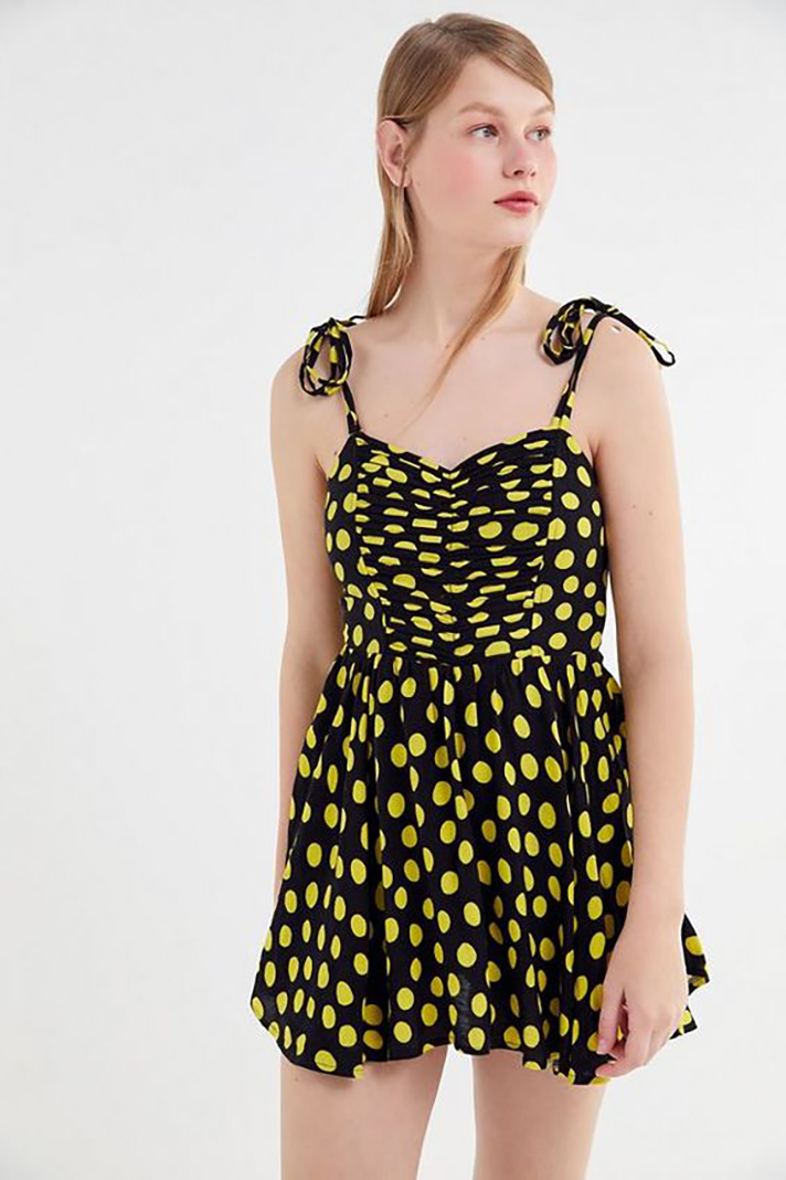 STYLECASTER | Summer Rompers to Shop, Because Nothing Says Summer Like a Cute AF Romper