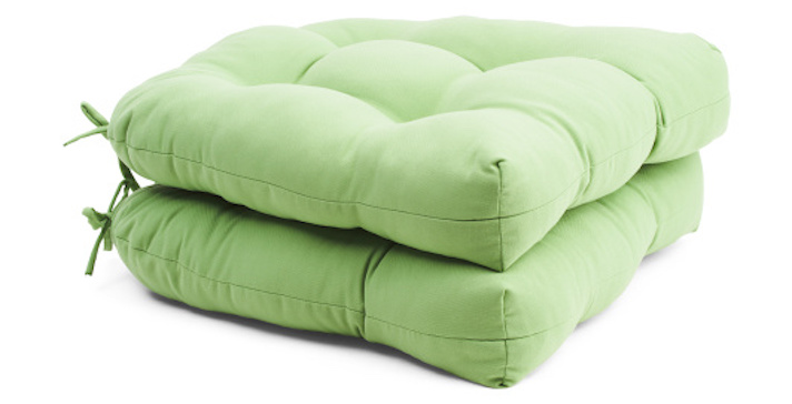 STYLECASTER | Outdoor Decor Ideas For Throwing the Ultimate Backyard Bash