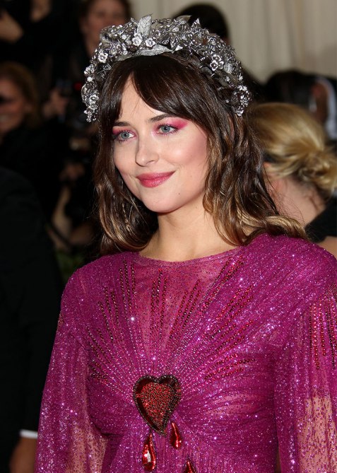 met-gala-2019-dakota-johnson