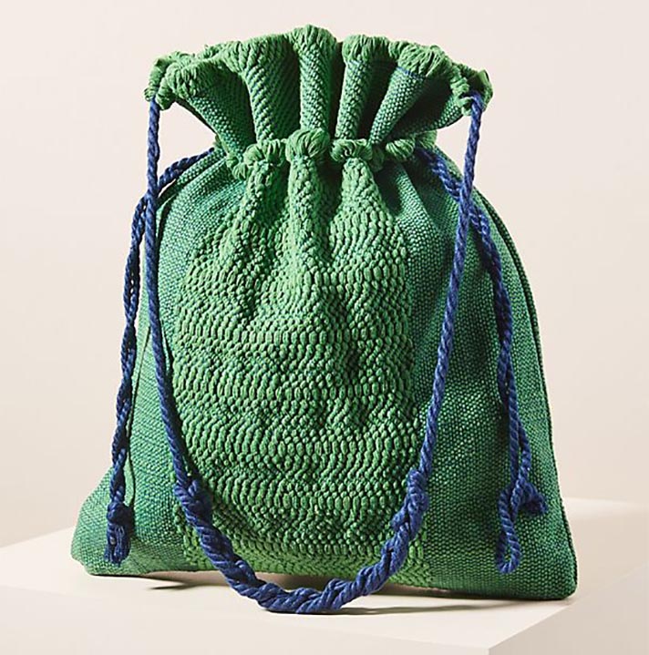 StyleCaster | Which Trendy Summer Bag You Should Buy, Based On Your Myers Briggs