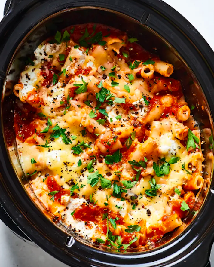 STYLECASTER | Slow-Cooker Pastas Are the Easiest Way to Indulge in a Lazy, Decadent Meal This Summer | Baked Ziti
