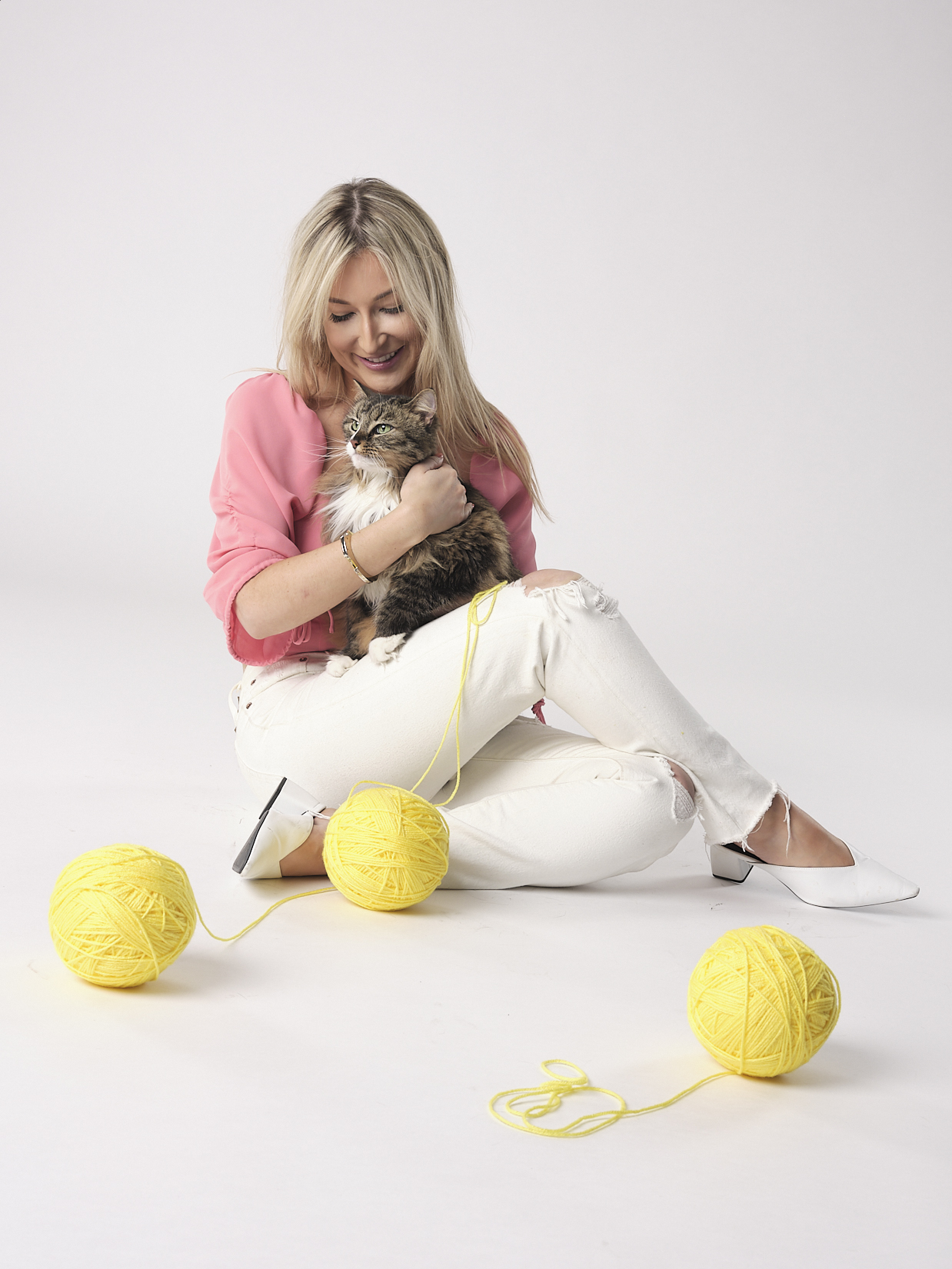 Not Only Does StriVectin's Latest Drop Tighten Your Face & Neck, it Also Benefits Animals in Need | STYLECASTER