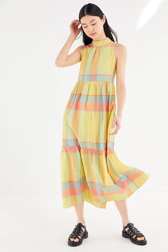 STYLECASTER | 23 Adorable Maxi Dresses to Score on Sale Right Now