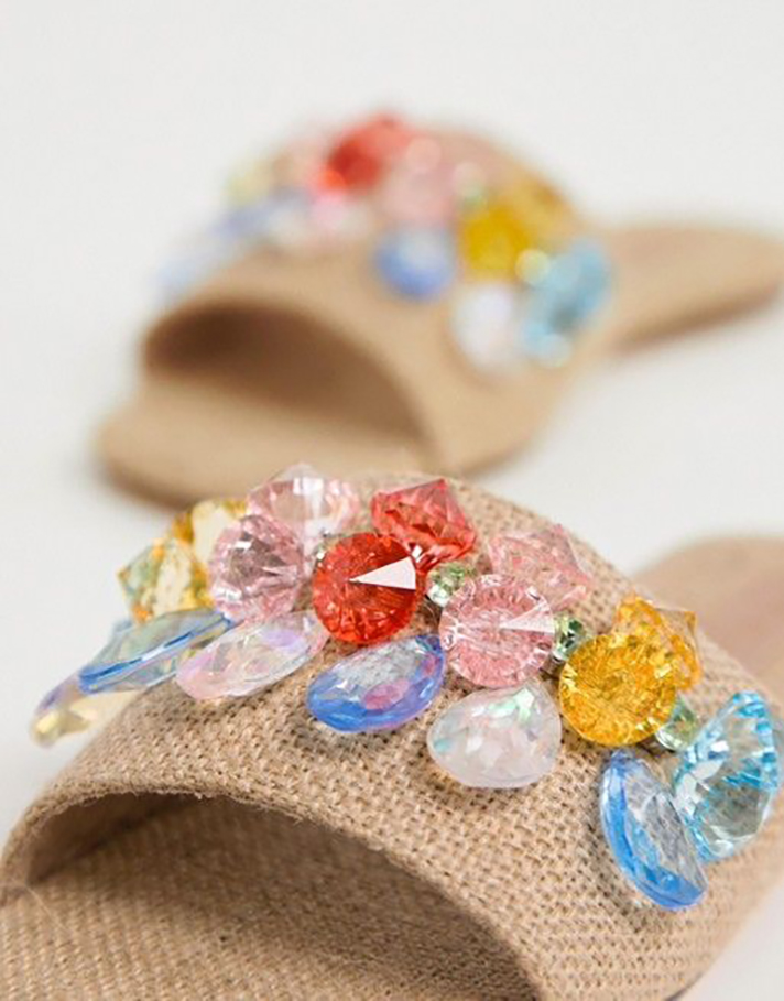 STYLECASTER | Summer Slides Are Back and Cuter Than Ever