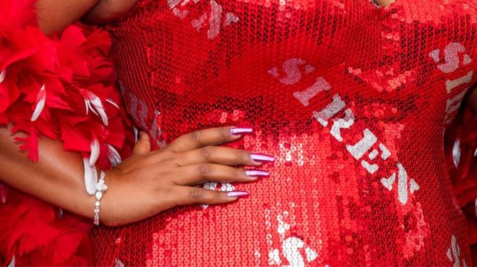 lizzo mtv vmas nails