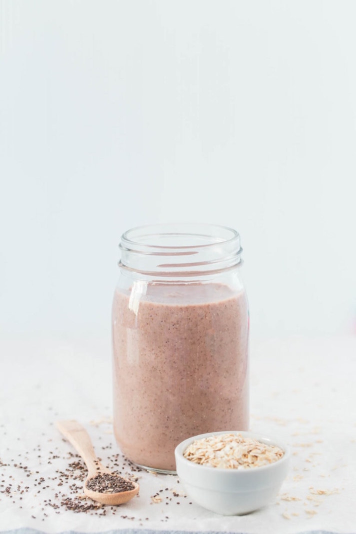 STYLECASTER | 17 High-Protein Vegan Smoothies That'll Keep You Going All Morning | Banana-Chia Smoothie