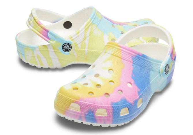 STYLECASTER | The Zodiac Signs As Crocs (Like the Shoes)