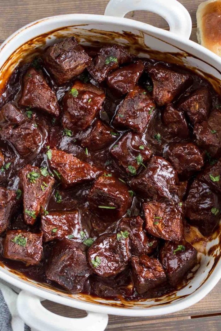 STYLECASTER | 17 Slow-Cooker Beef Recipes That Anyone Can Make | BBQ Roast Beef