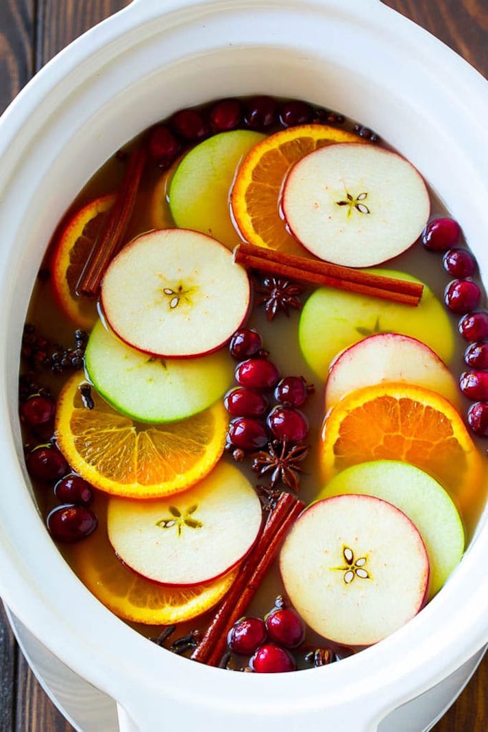 STYLECASTER | 15 Slow-Cooker Apple Recipes For When You Come Home From The Orchard | Apple Cider