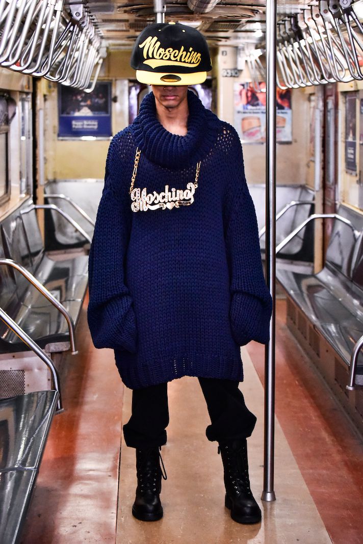 STYLECASTER | Moschino Pre-Fall 2020 Runway